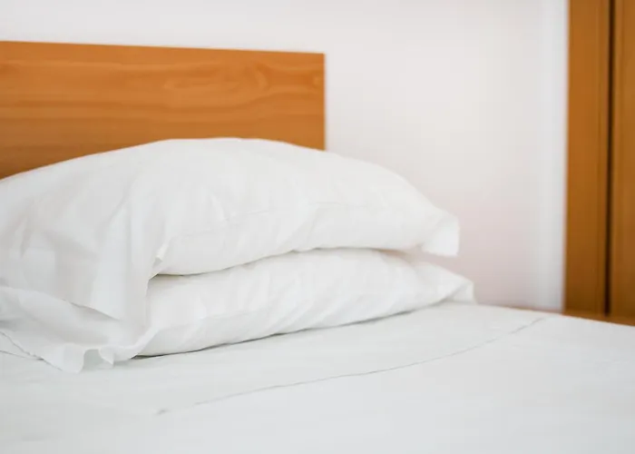 Rocha Tower 3d - Sunset Beachside