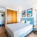 Rocha Tower 3d - Sunset Beachside Apartment Portimao